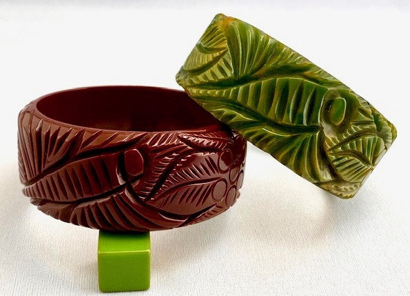 BB286 bakelite dragonfly carved bangles